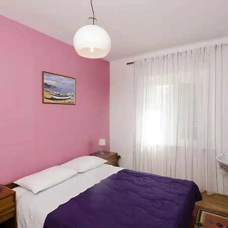 Moretic 3* Orasac