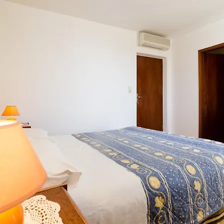 Moretic 3* Orasac